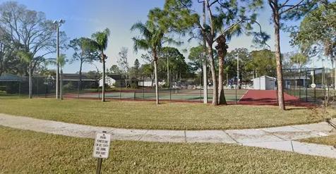 440 Lakeview Drive Oldsmar FL 34677