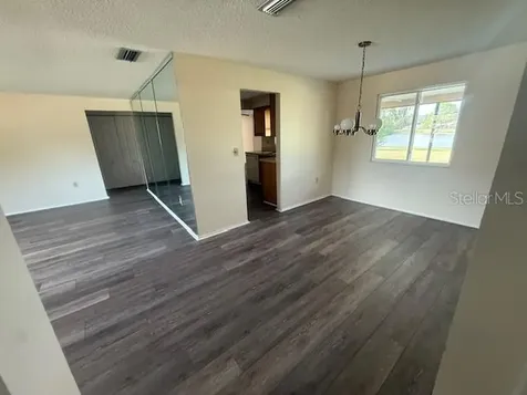440 Lakeview Drive Oldsmar FL 34677