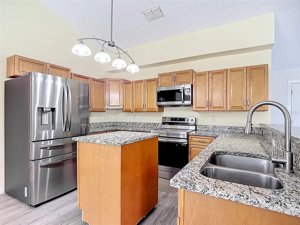1801 Missouri Avenue St Cloud FL 34769
