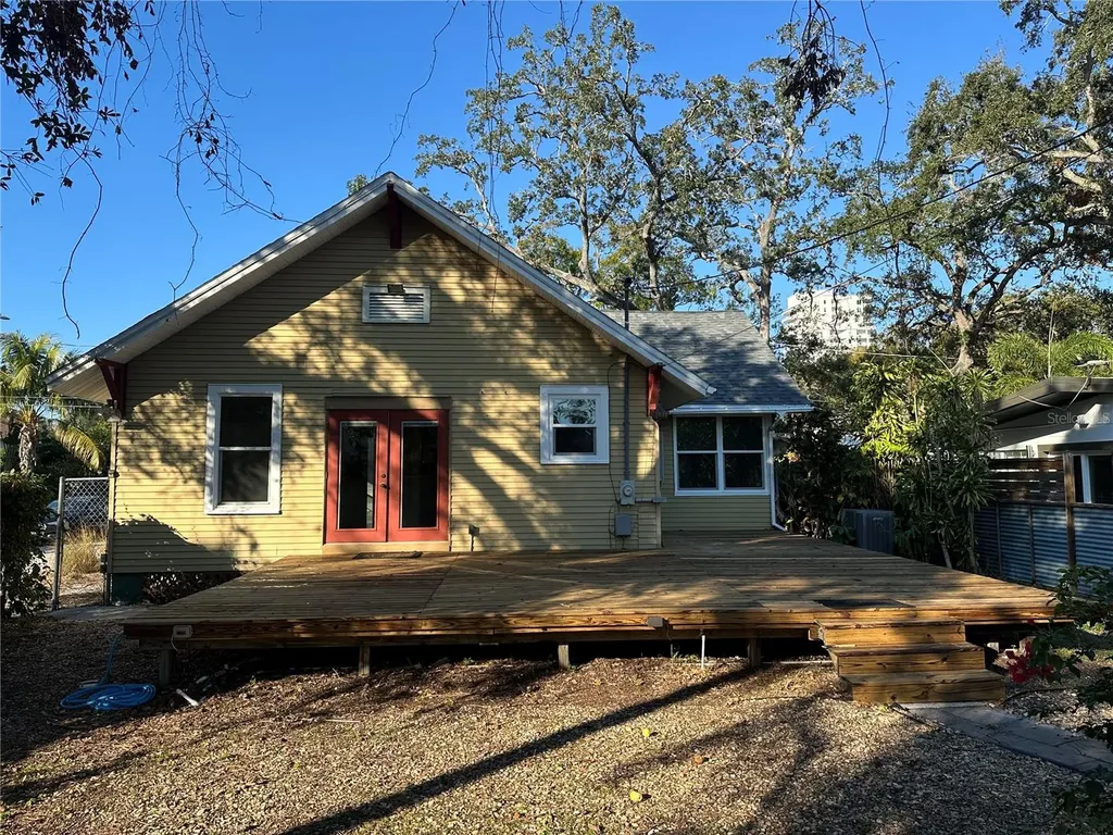 3006 W Bay Villa Avenue Tampa FL 33611