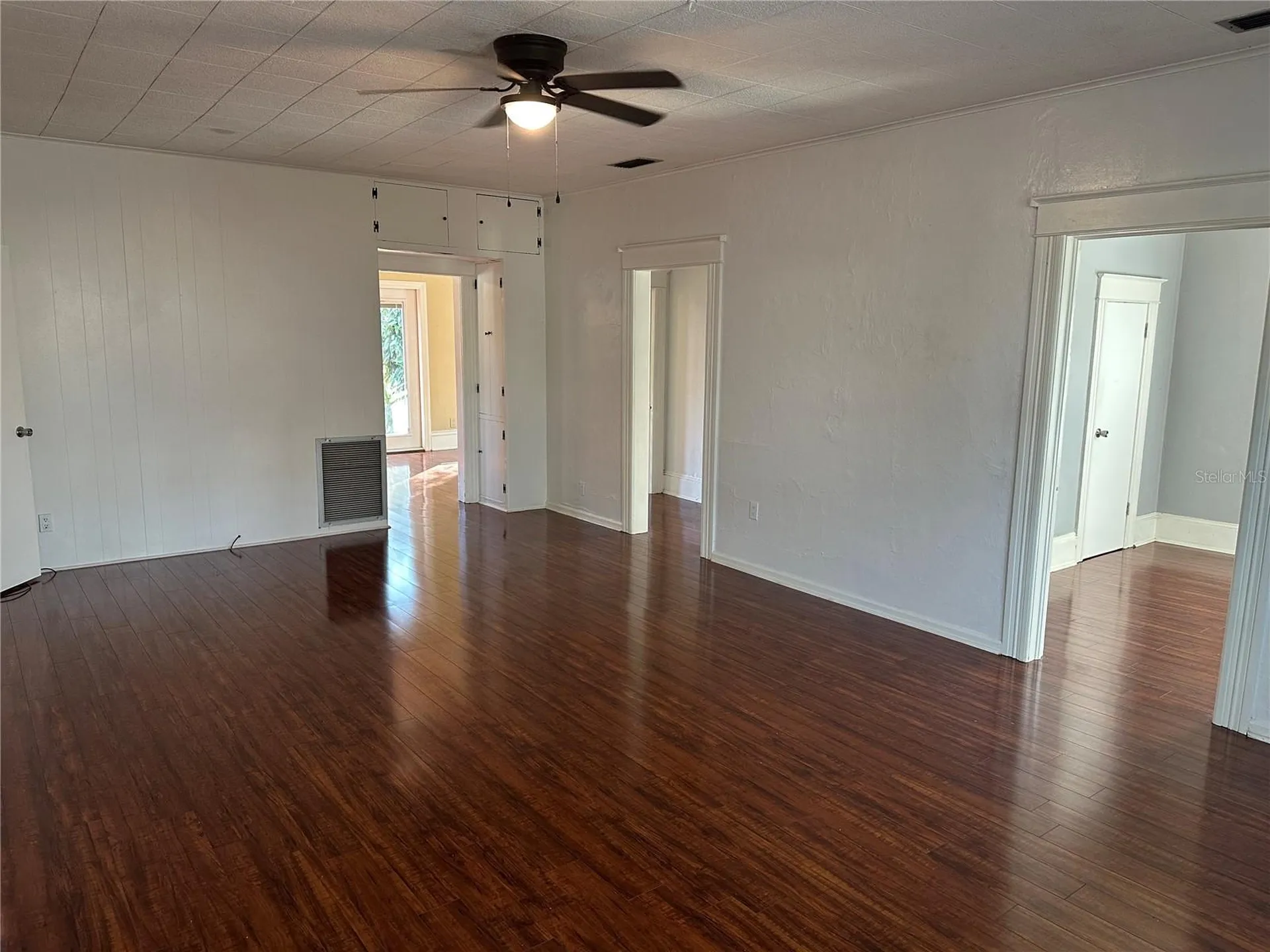 3006 W Bay Villa Avenue Tampa FL 33611