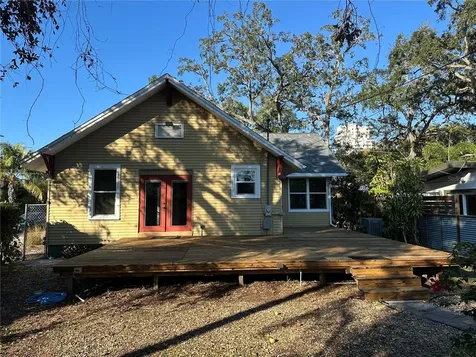 3006 W Bay Villa Avenue Tampa FL 33611