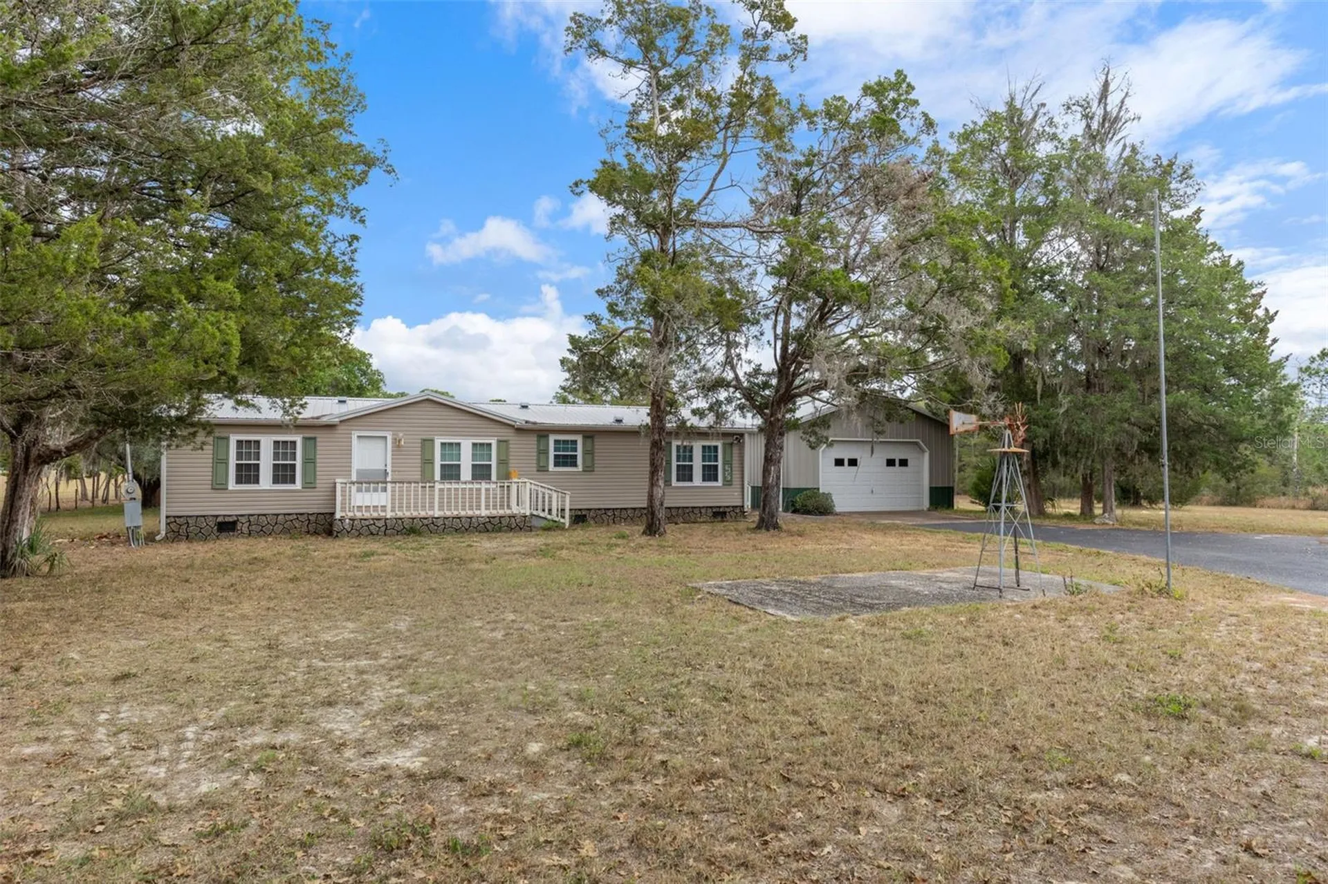 6329 & 6355 S Canna Lily Avenue Homosassa FL 34446