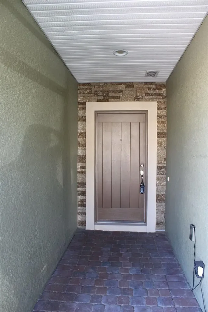 1408 Lanier Point Place Kissimmee FL 34746