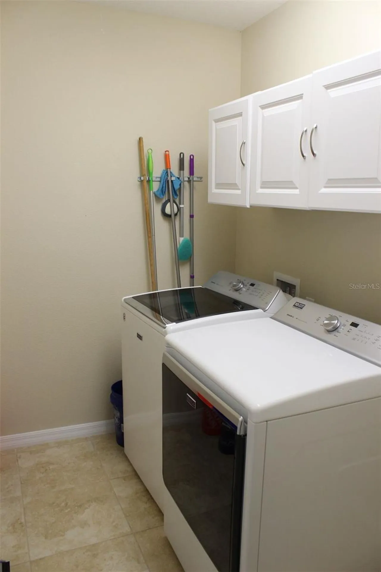 1408 Lanier Point Place Kissimmee FL 34746