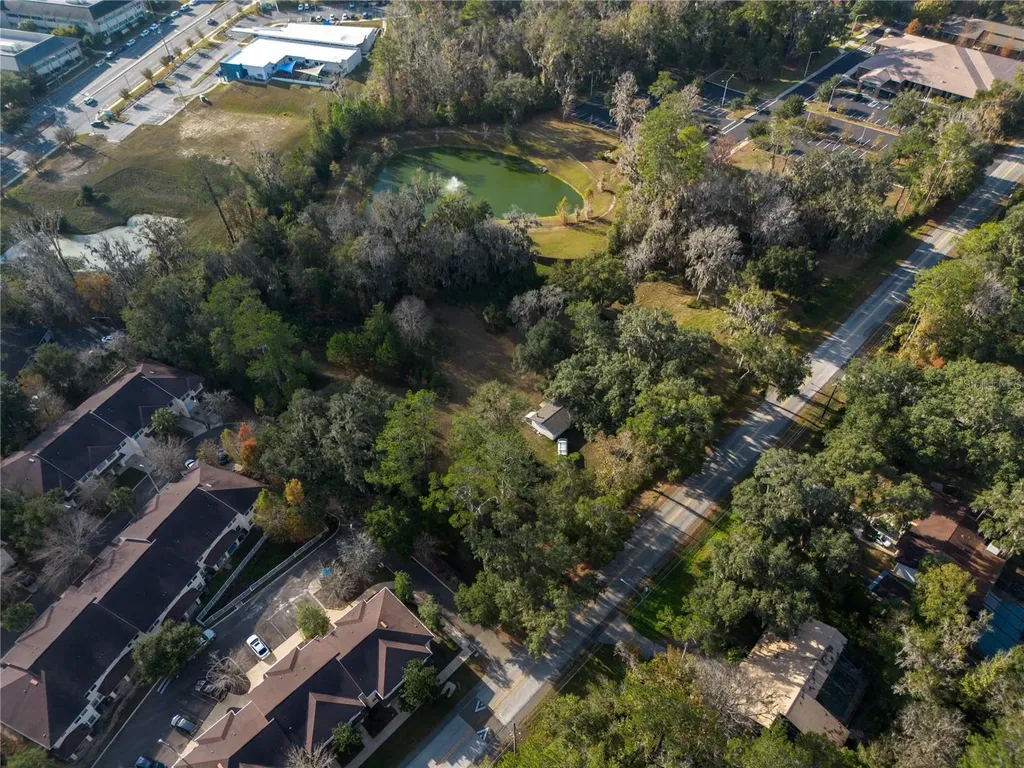 560 NW 39th Road Gainesville FL 32607