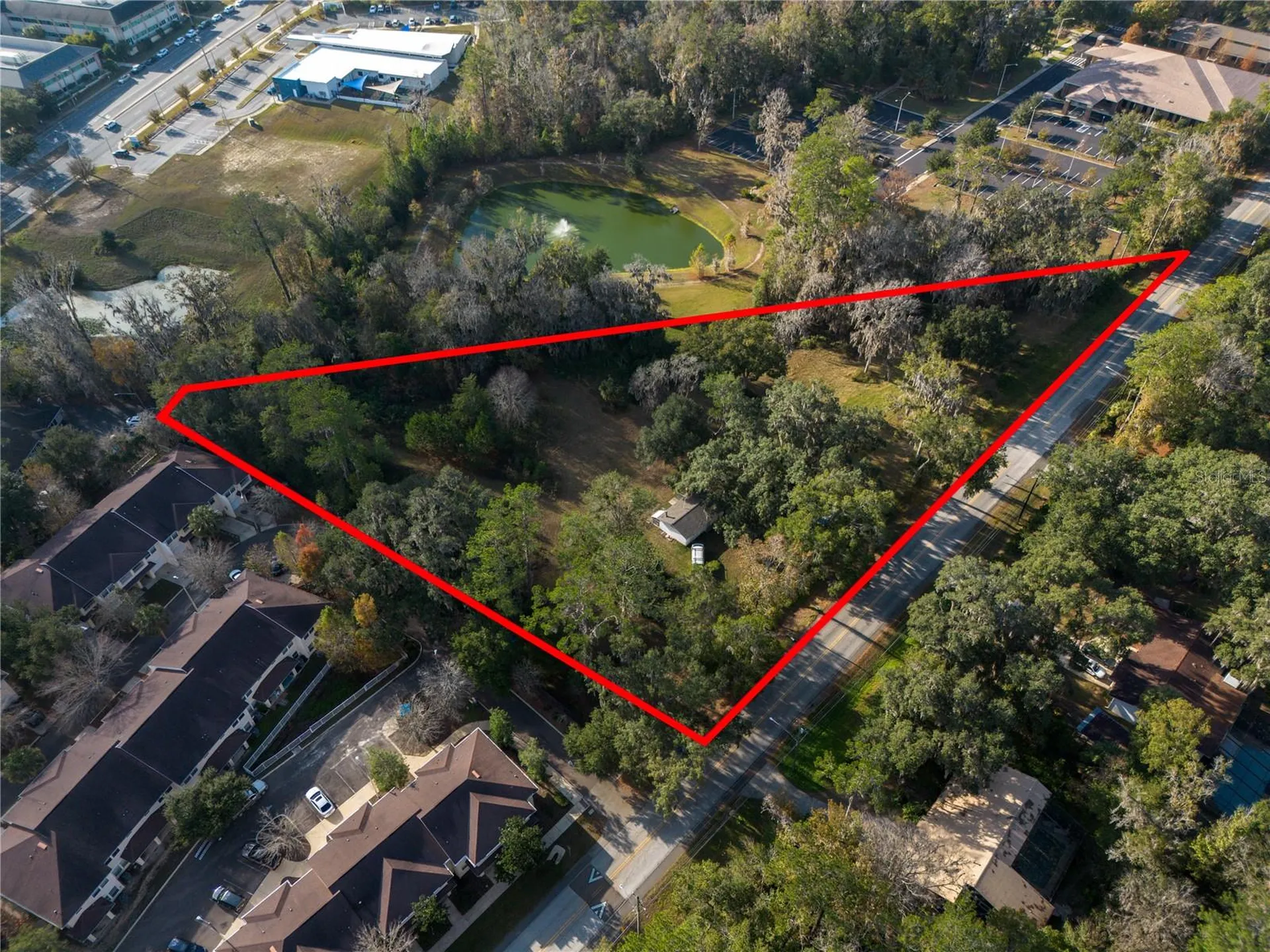 560 NW 39th Road Gainesville FL 32607