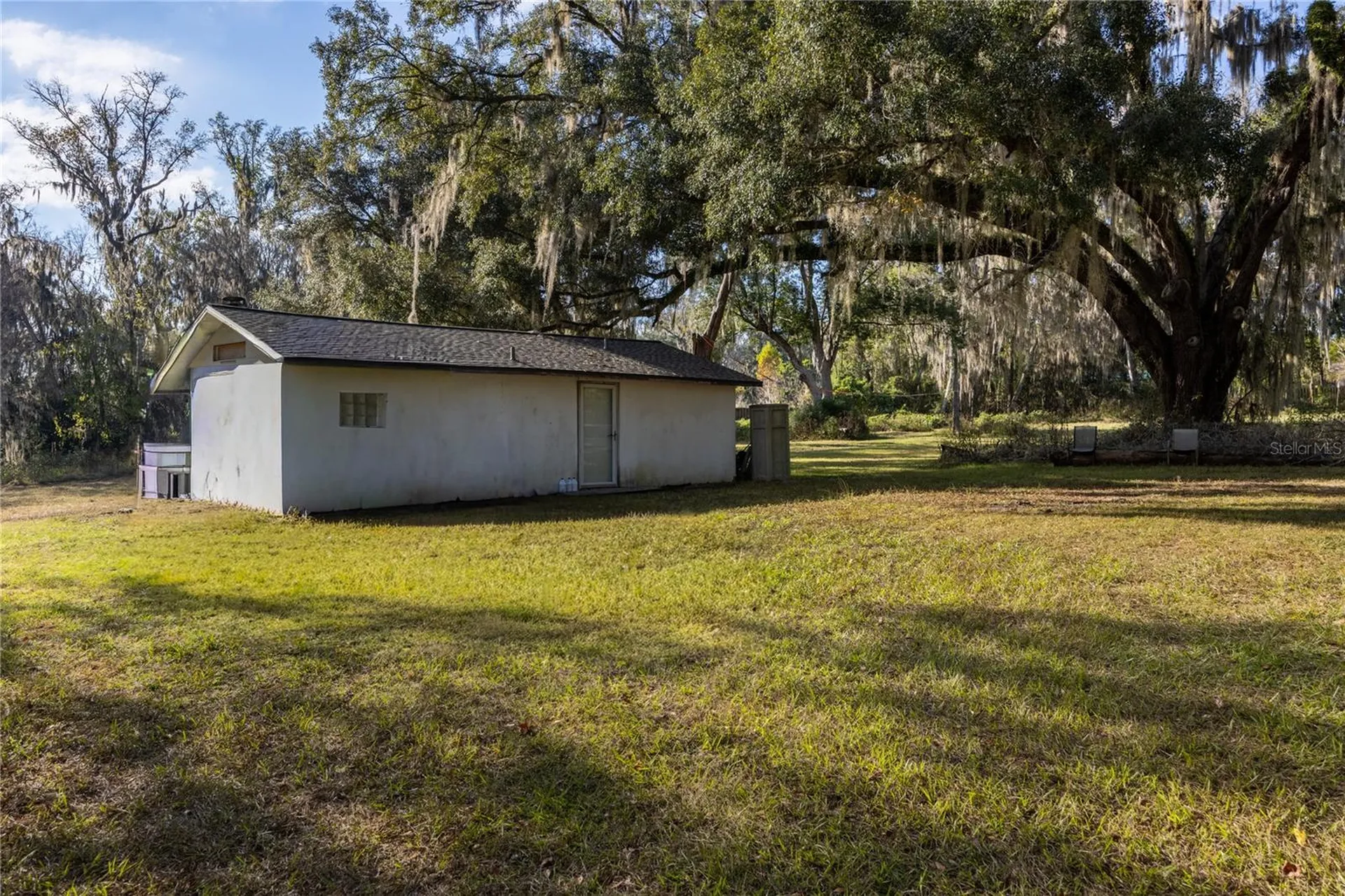 560 NW 39th Road Gainesville FL 32607