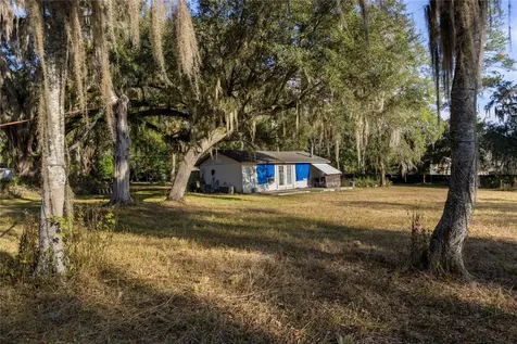 560 NW 39th Road Gainesville FL 32607