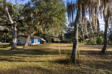 560 NW 39th Road Gainesville FL 32607