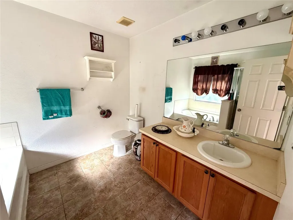 2568 Aventurine Street Kissimmee FL 34744