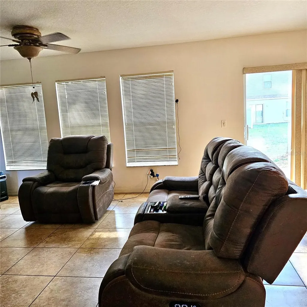 2568 Aventurine Street Kissimmee FL 34744