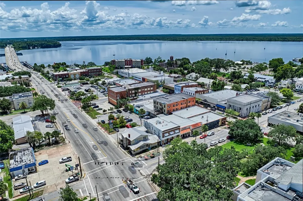 119 N 4th Street Palatka FL 32177