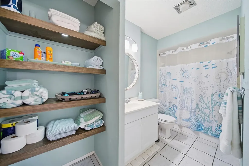 13717 Mission Oaks Boulevard Seminole FL 33776