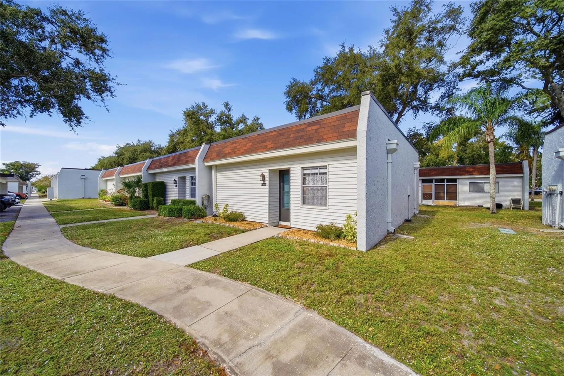 13717 Mission Oaks Boulevard Seminole FL 33776