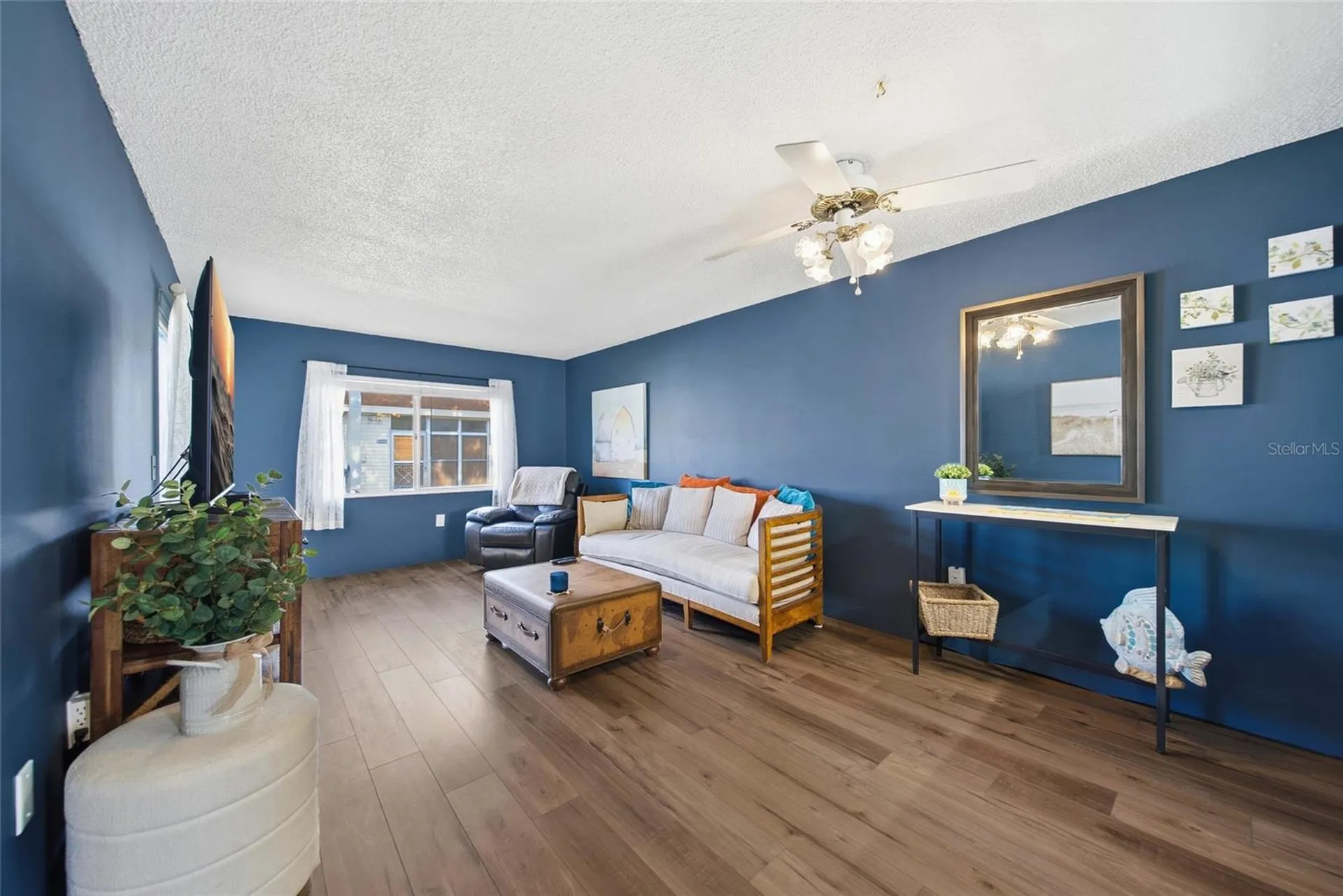 13717 Mission Oaks Boulevard Seminole FL 33776