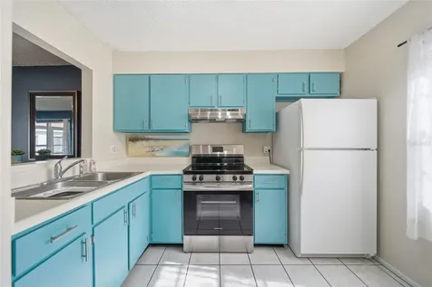 13717 Mission Oaks Boulevard Seminole FL 33776