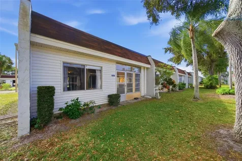 13717 Mission Oaks Boulevard Seminole FL 33776