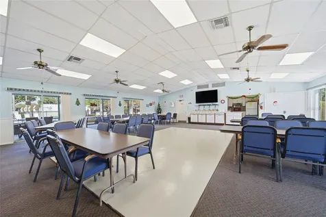 13717 Mission Oaks Boulevard Seminole FL 33776