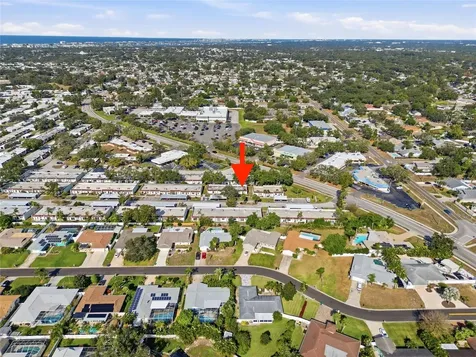 13717 Mission Oaks Boulevard Seminole FL 33776