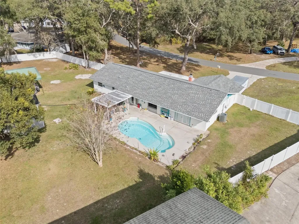 4871 Mockingbird Drive Dade City FL 33523