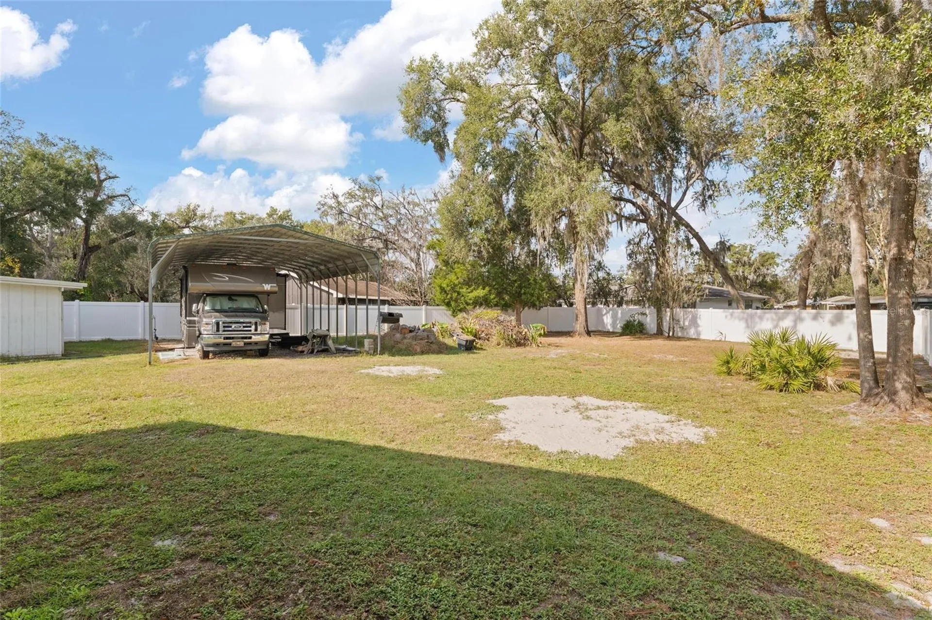 4871 Mockingbird Drive Dade City FL 33523