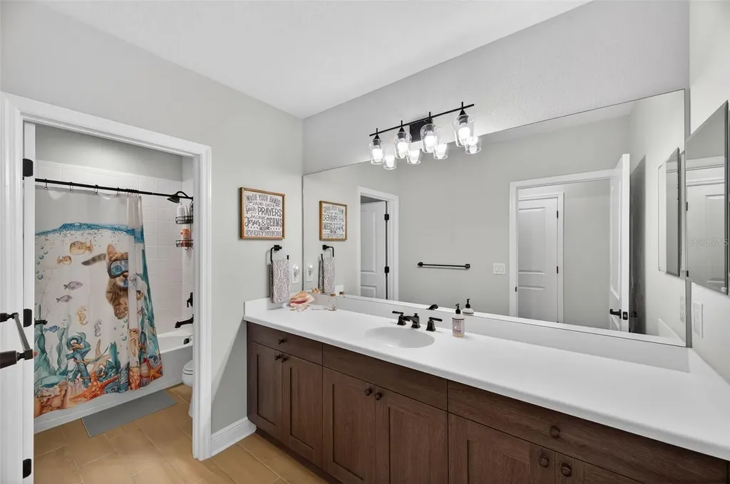 10610 Crooked Creek Court Parrish FL 34219