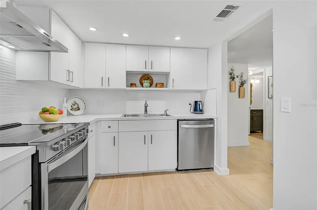 995 Laguna Drive Venice FL 34285