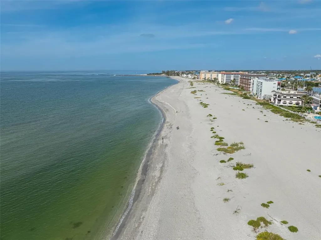 995 Laguna Drive Venice FL 34285