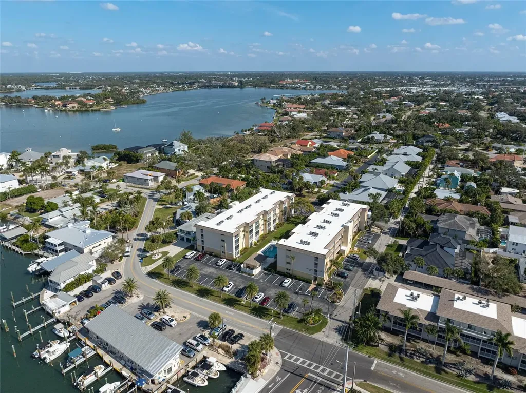 995 Laguna Drive Venice FL 34285
