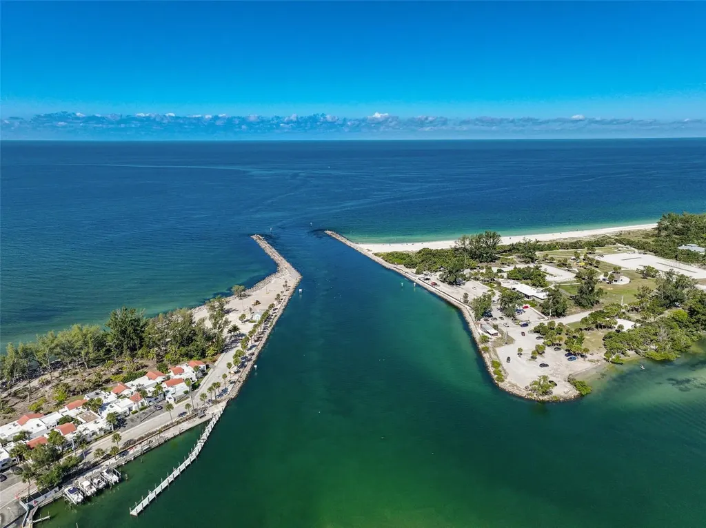 995 Laguna Drive Venice FL 34285