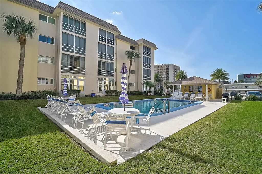 995 Laguna Drive Venice FL 34285