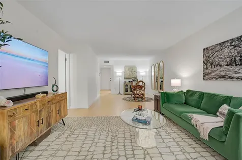 995 Laguna Drive Venice FL 34285