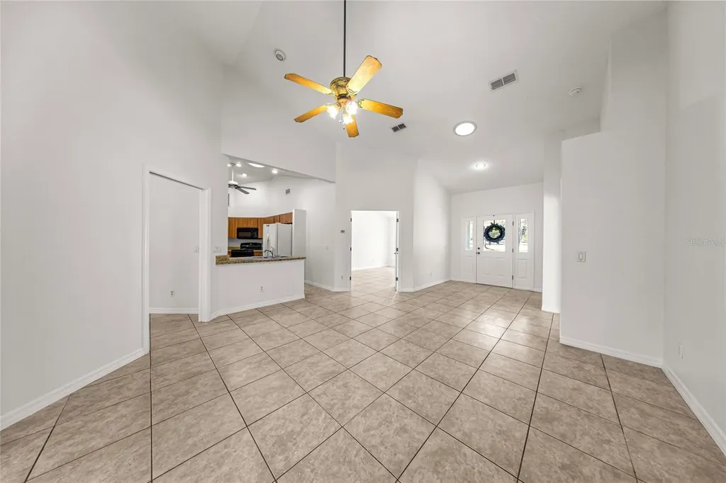 9600 N Holyoak Terrace Dunnellon FL 34433
