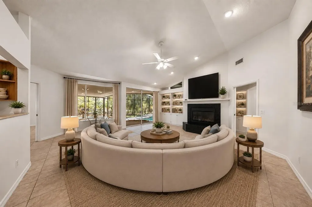 9600 N Holyoak Terrace Dunnellon FL 34433