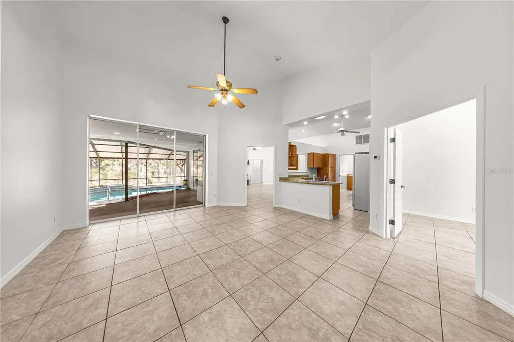 9600 N Holyoak Terrace Dunnellon FL 34433