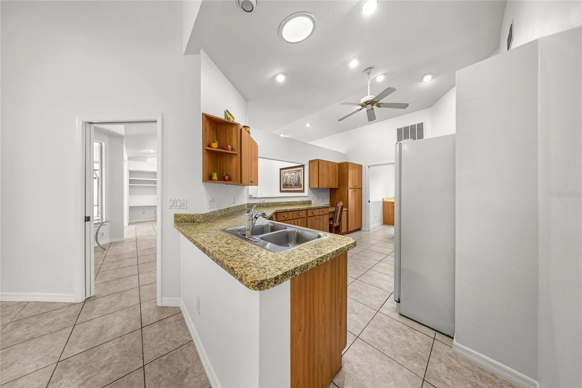 9600 N Holyoak Terrace Dunnellon FL 34433
