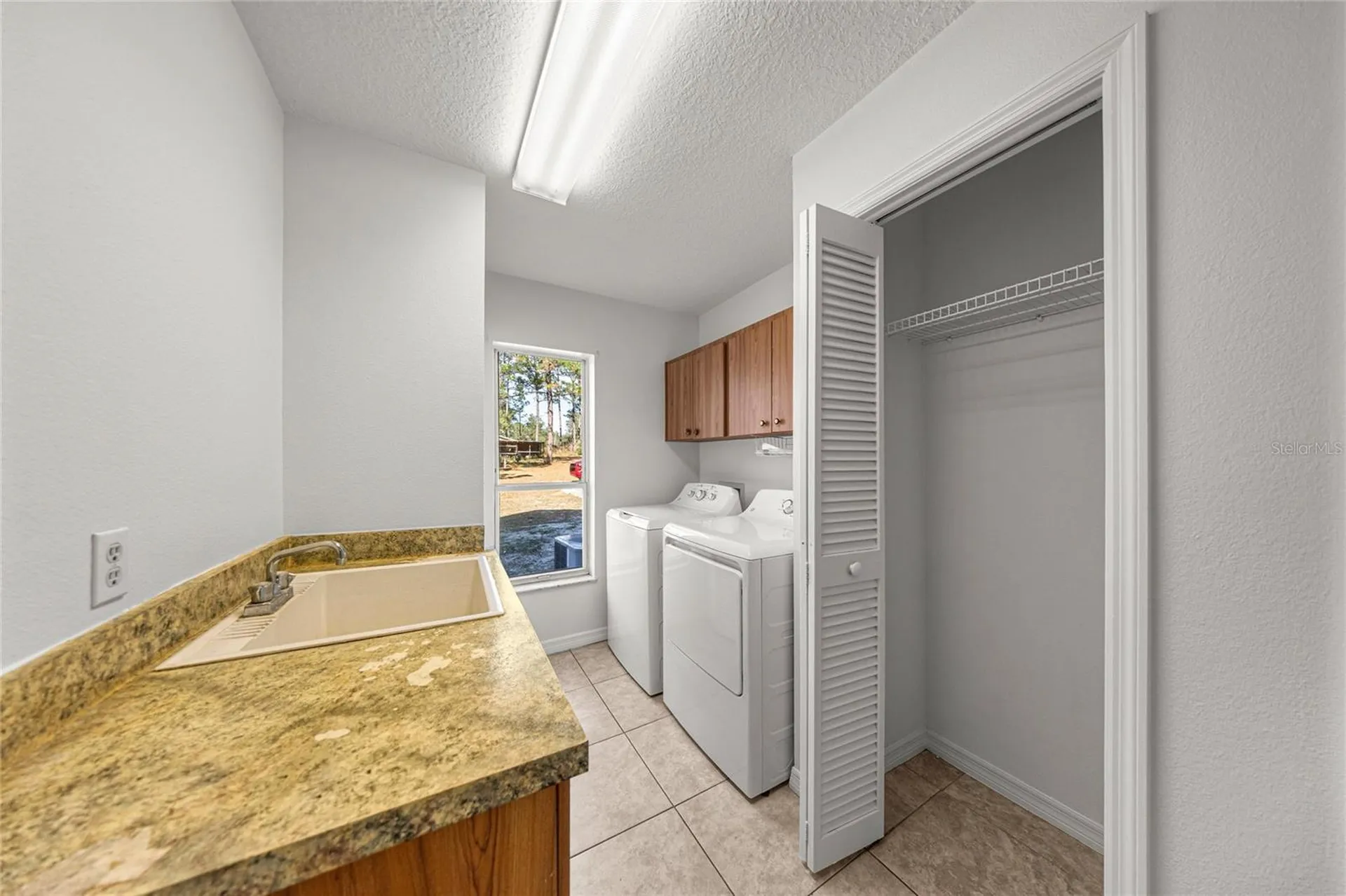 9600 N Holyoak Terrace Dunnellon FL 34433