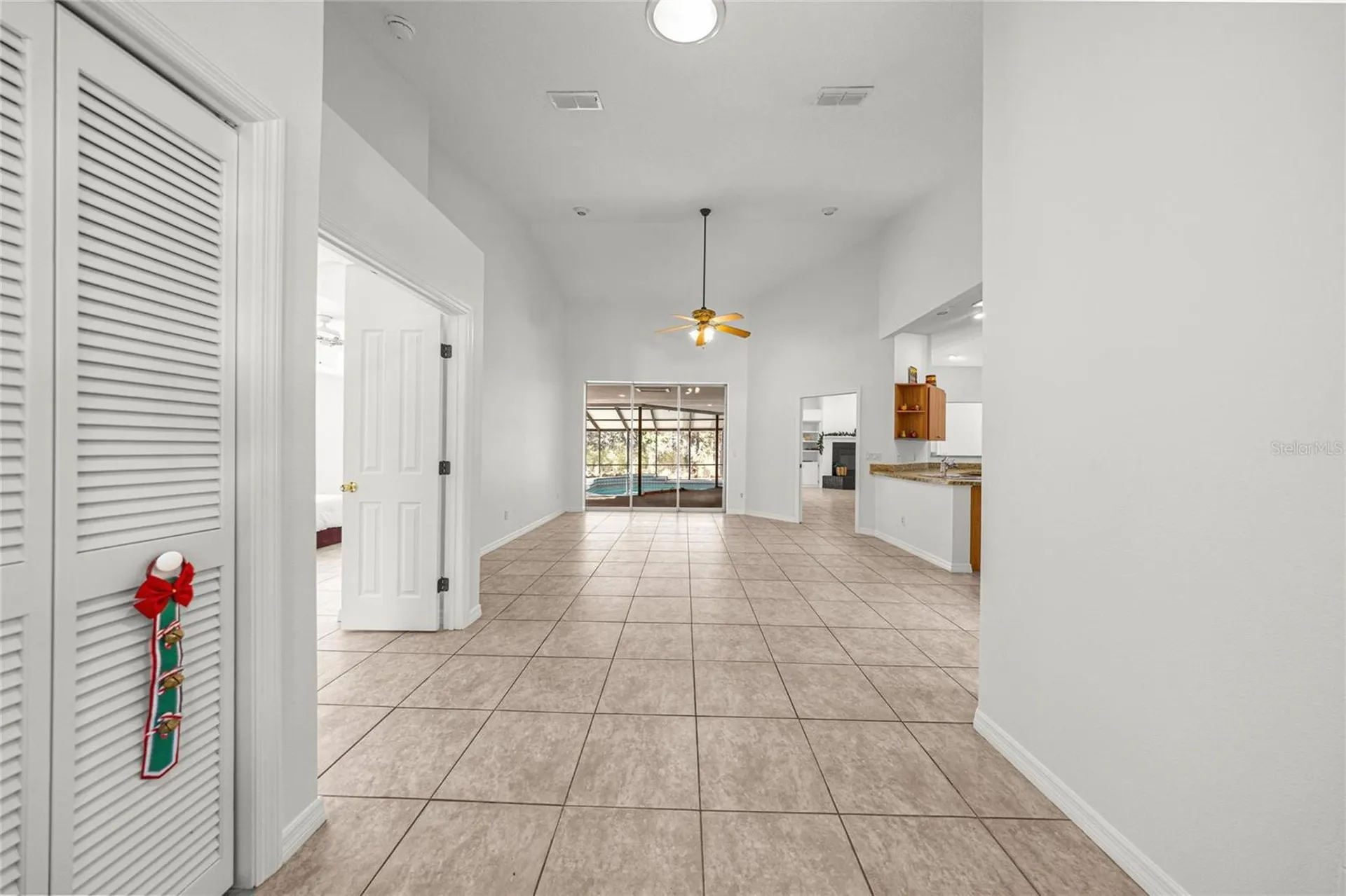 9600 N Holyoak Terrace Dunnellon FL 34433