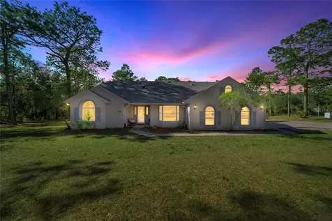 9600 N Holyoak Terrace Dunnellon FL 34433