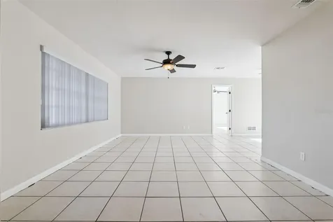 1911 Beacon Street Deltona FL 32738
