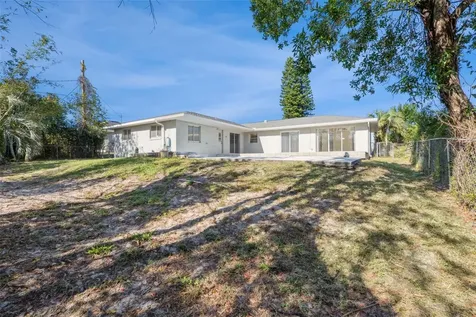 1911 Beacon Street Deltona FL 32738