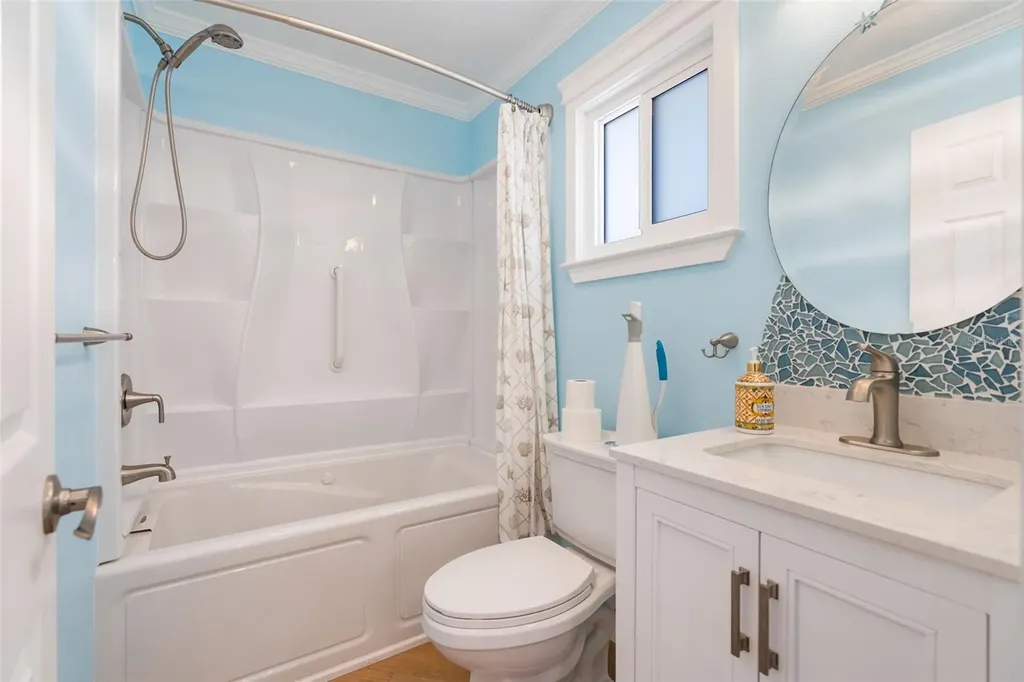 2305 Riverbluff Parkway Sarasota FL 34231