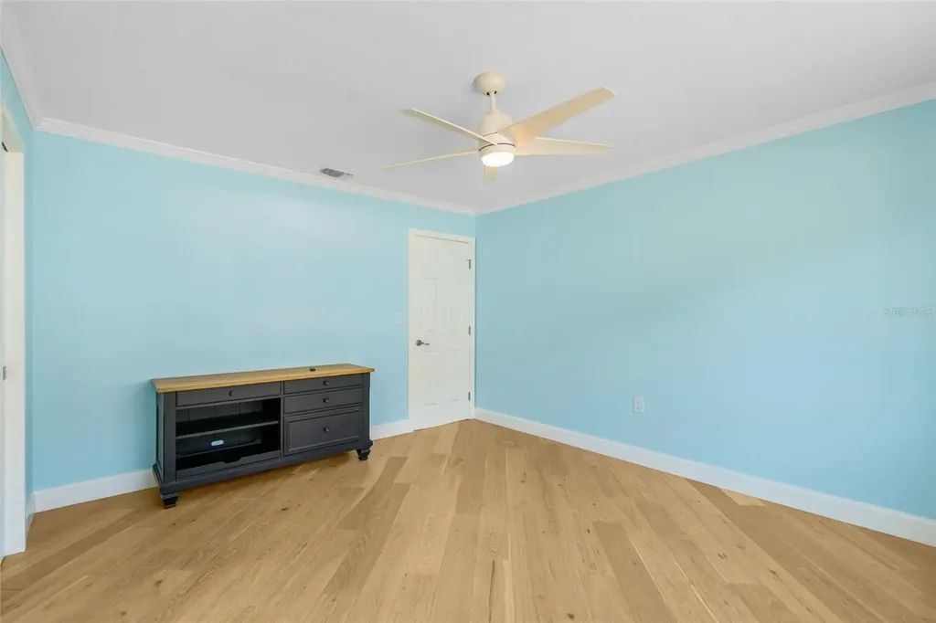 2305 Riverbluff Parkway Sarasota FL 34231