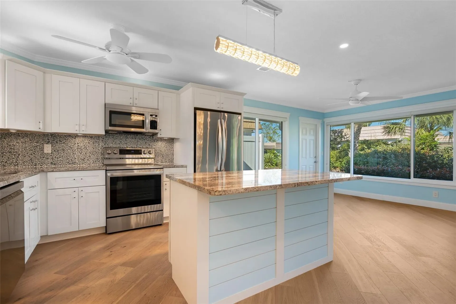 2305 Riverbluff Parkway Sarasota FL 34231