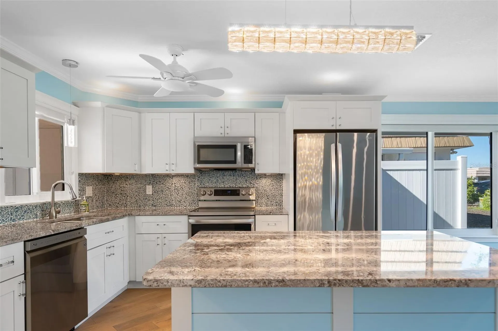 2305 Riverbluff Parkway Sarasota FL 34231