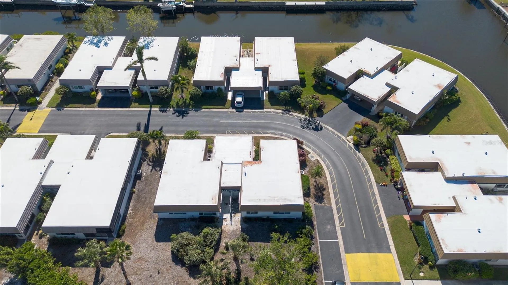 2305 Riverbluff Parkway Sarasota FL 34231