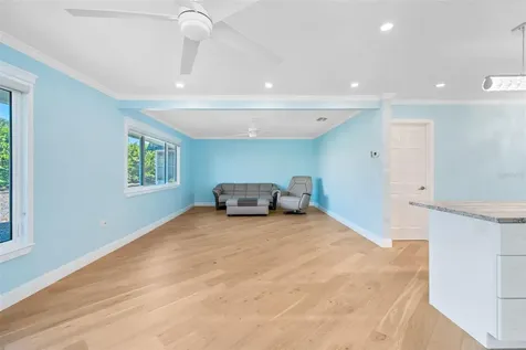 2305 Riverbluff Parkway Sarasota FL 34231