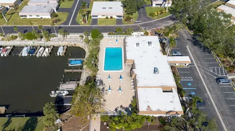 2305 Riverbluff Parkway Sarasota FL 34231