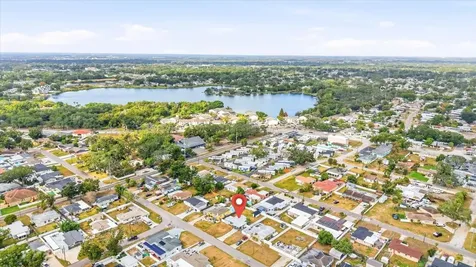 2521 W Minnehaha Street Tampa FL 33614
